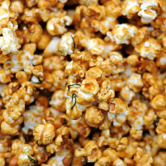 rosemary caramel corn