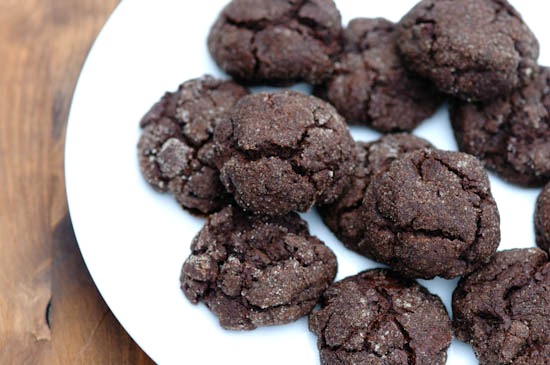 chewy chocolate mint cookies | healthy green kitchen chewy chocolate mint cookies | www.healthygreenkitchen.com