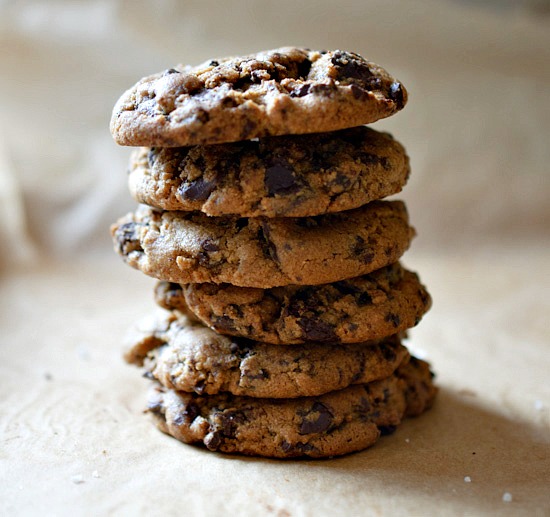 gluten-free chocolate chip cookies | Healthy Green Kitchen