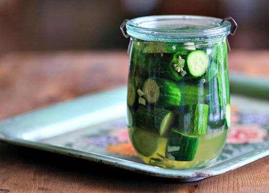 spicy lacto-fermented pickles | healthy green kitchen