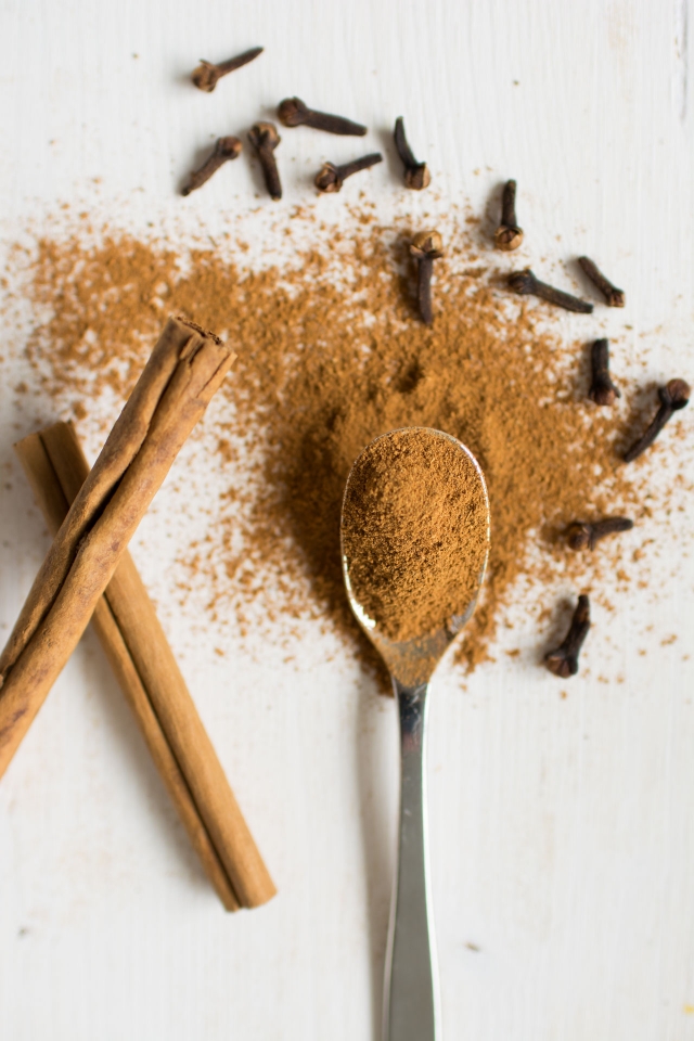 DIY Homemade Pumpkin Spice Mix with Video! You'll never buy this from the shops again | Lauren Caris Cooks