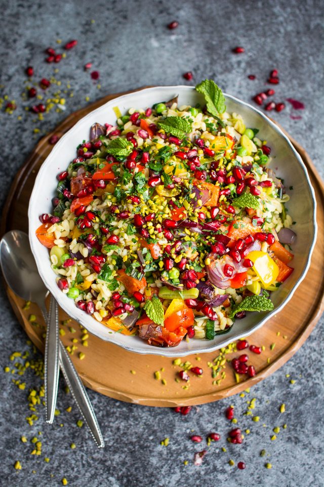 Vegan Roasted Vegetable and Wheat berry Risotto. Super easy and hearty, this combination of sweet vegetables and savory wheat berries is your new favourite Fall dish!